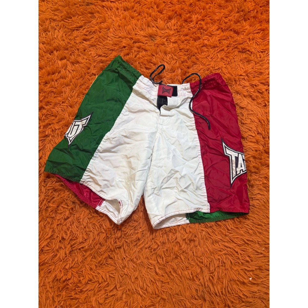 Vintage Tapout MMA Board Shorts Mens Green White Red Flag Patches Combat Trunks
